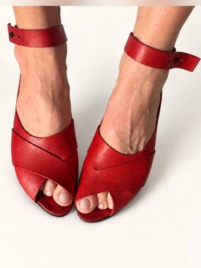 Trippen X+OS Red Leather Ankle Wrap Wedge Sandals open toe EU 38 US 7.5/8
